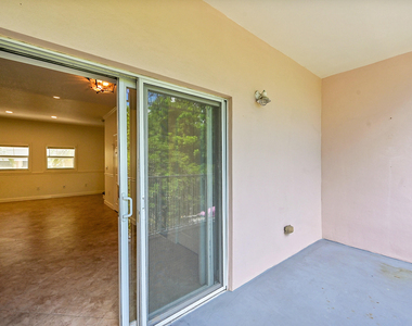 453 Ne 1st Street - Photo Thumbnail 46