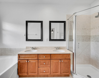 453 Ne 1st Street - Photo Thumbnail 28
