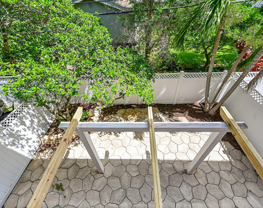 453 Ne 1st Street - Photo Thumbnail 47