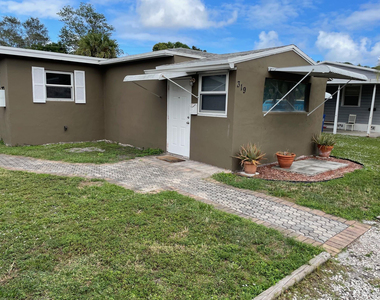 319 Sw 15th Street - Photo Thumbnail 1