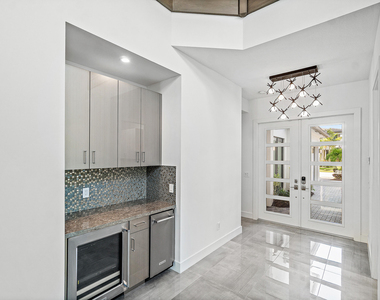 9006 Dulcetto Court - Photo Thumbnail 5