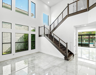 9006 Dulcetto Court - Photo Thumbnail 8