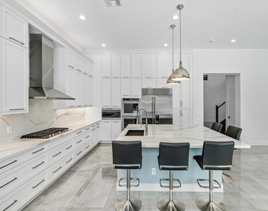 9006 Dulcetto Court - Photo Thumbnail 15