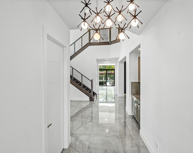 9006 Dulcetto Court - Photo Thumbnail 4