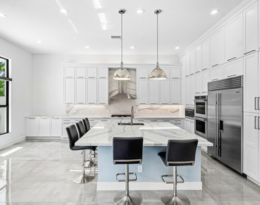 9006 Dulcetto Court - Photo Thumbnail 13