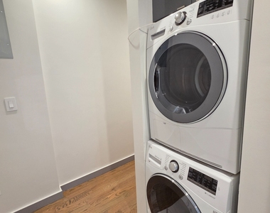 700 West 175th Street - Photo Thumbnail 6