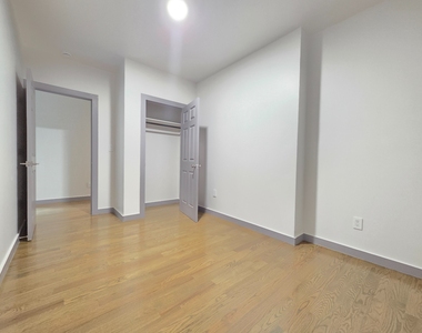 700 West 175th Street - Photo Thumbnail 3