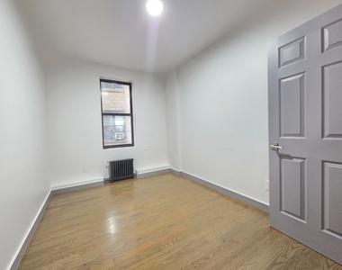 700 West 175th Street - Photo Thumbnail 4