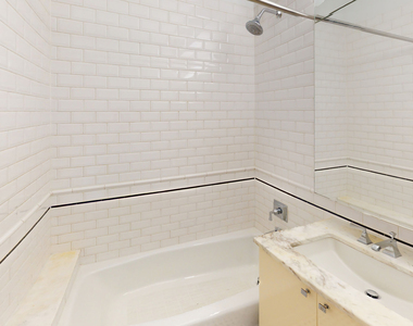 808 Columbus Ave - Photo Thumbnail 4