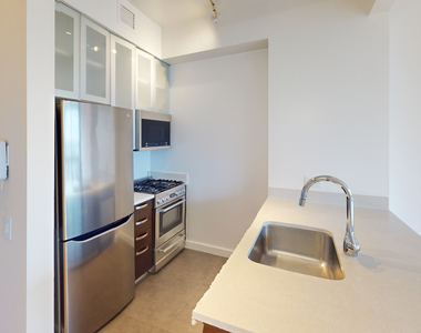 808 Columbus Ave - Photo Thumbnail 1