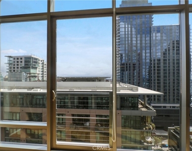 1100 S Hope - Photo Thumbnail 9