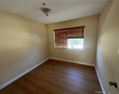 130 Fano Street - Photo Thumbnail 40