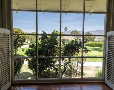 436 Stanford - Photo Thumbnail 14