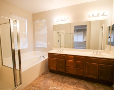 29113 Peppergrass Avenue - Photo Thumbnail 9