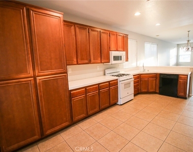 29113 Peppergrass Avenue - Photo Thumbnail 2