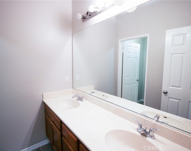 29113 Peppergrass Avenue - Photo Thumbnail 15