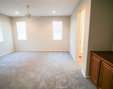 29113 Peppergrass Avenue - Photo Thumbnail 7