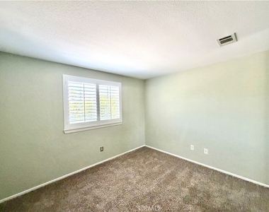 46383 Vianne Court - Photo Thumbnail 27