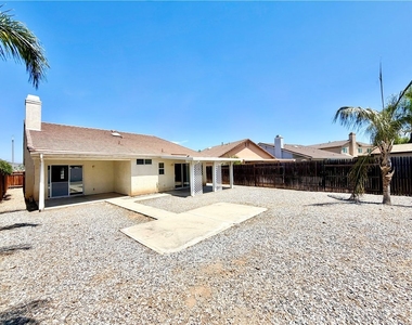 27071 School Park Drive - Photo Thumbnail 27