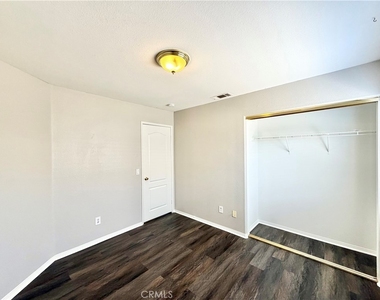 27071 School Park Drive - Photo Thumbnail 21