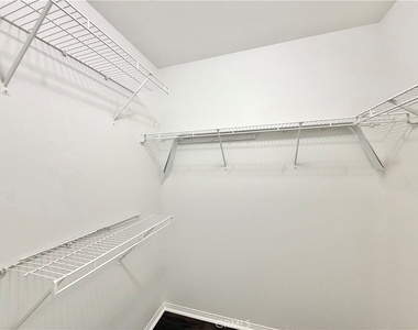 27071 School Park Drive - Photo Thumbnail 24