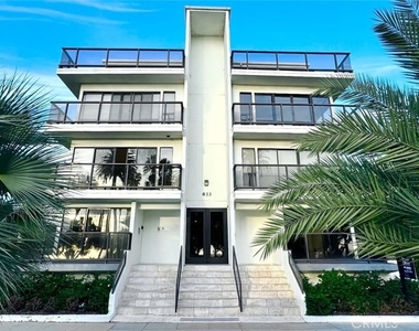 833 Ocean Avenue - Photo Thumbnail 18