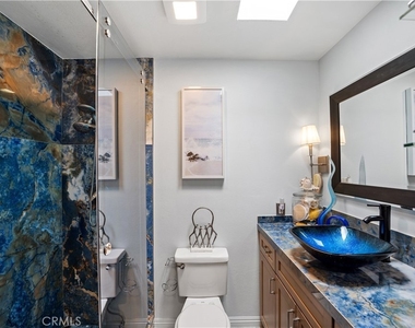 833 Ocean Avenue - Photo Thumbnail 14