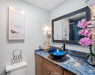 833 Ocean Avenue - Photo Thumbnail 15