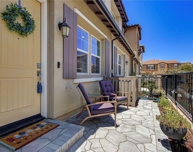 28678 Jardineras Drive - Photo Thumbnail 11