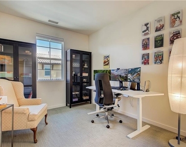 28678 Jardineras Drive - Photo Thumbnail 6