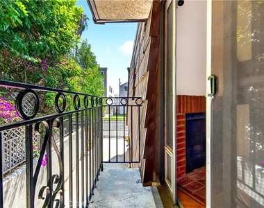 4455 Vista Del Monte - Photo Thumbnail 7
