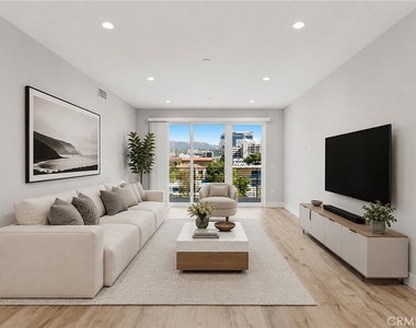 5820 La Mirada Avenue - Photo Thumbnail 4