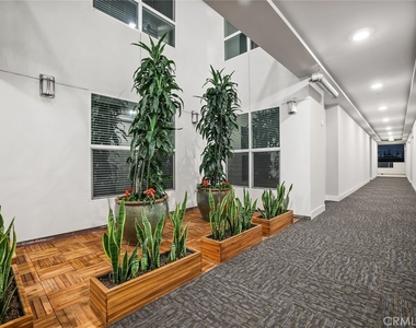 5820 La Mirada Avenue - Photo Thumbnail 30