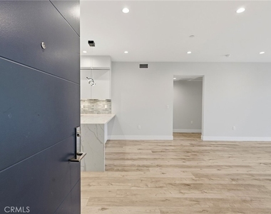 5820 La Mirada Avenue - Photo Thumbnail 28