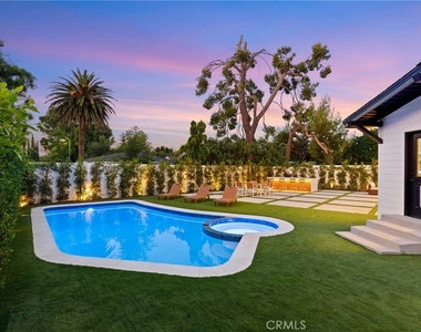 6016 N Woodlake Avenue - Photo Thumbnail 26