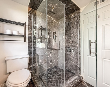 31735 Bainbrook Court - Photo Thumbnail 19