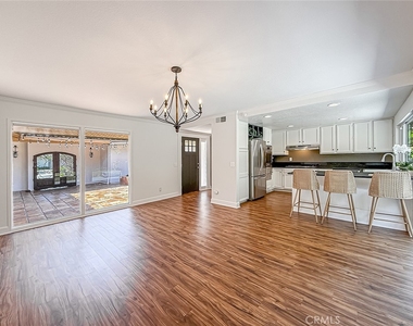 31735 Bainbrook Court - Photo Thumbnail 6