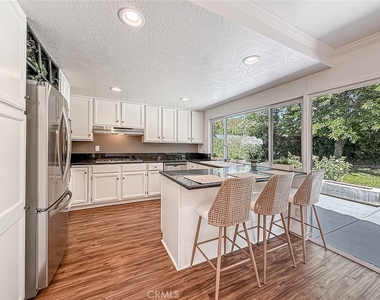 31735 Bainbrook Court - Photo Thumbnail 8