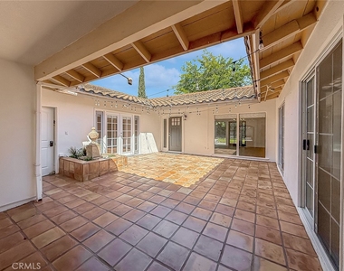 31735 Bainbrook Court - Photo Thumbnail 4