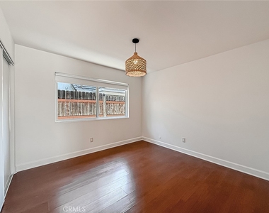 31735 Bainbrook Court - Photo Thumbnail 21
