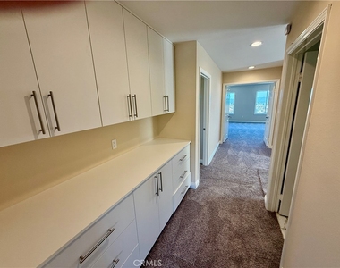 19608 Shadow Glen Circle - Photo Thumbnail 13