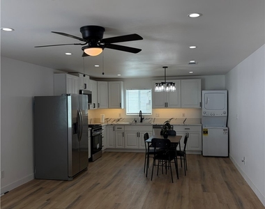 7937 Cleon - Photo Thumbnail 16