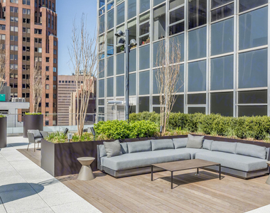 180 Pearl Street - Photo Thumbnail 11
