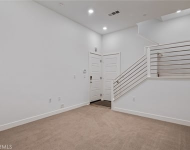 277 Dockside Lane - Photo Thumbnail 28