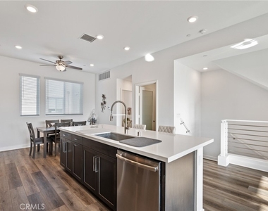 277 Dockside Lane - Photo Thumbnail 17