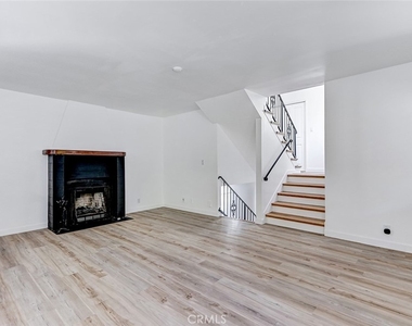 107 S Helberta Avenue - Photo Thumbnail 3