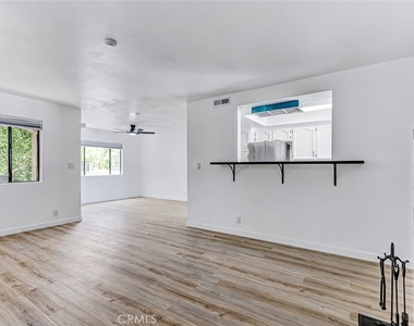 107 S Helberta Avenue - Photo Thumbnail 2