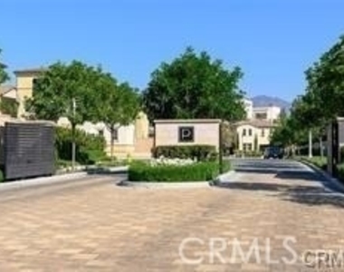 55 Mesa Verde - Photo Thumbnail 1