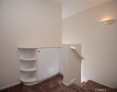 2 Arese Aisle - Photo Thumbnail 29