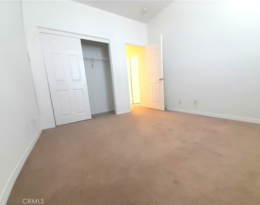76 Bixby Circle - Photo Thumbnail 34